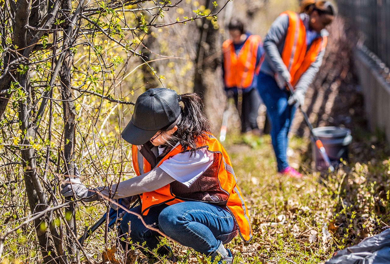 Woonasquatucket river cleanup.