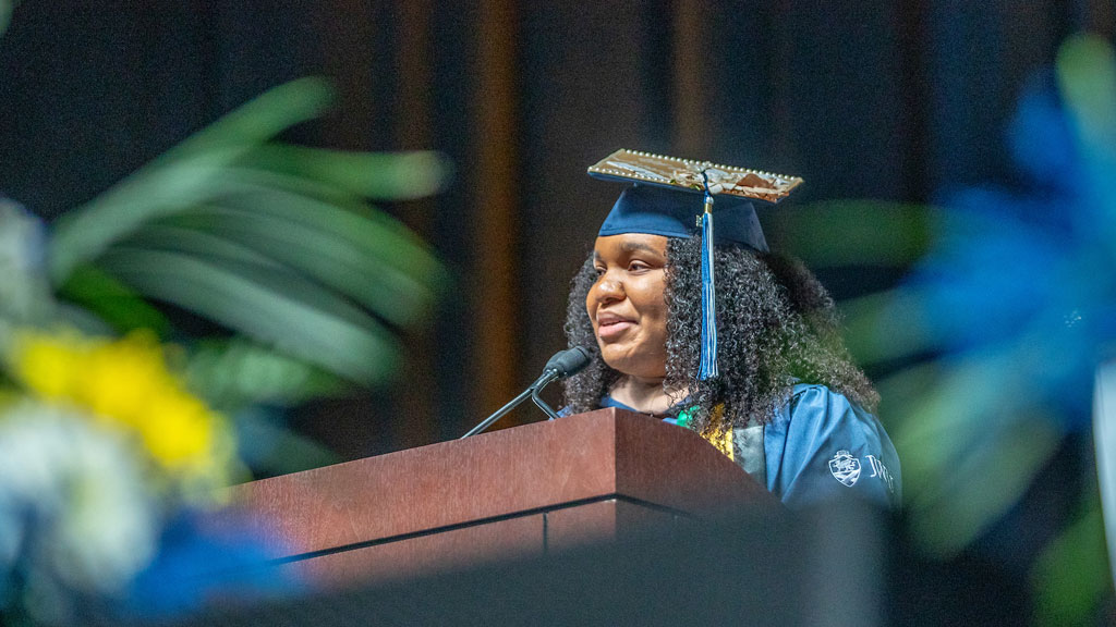 Graduate student speaker Mahalia Francis '21, '24 MBA.