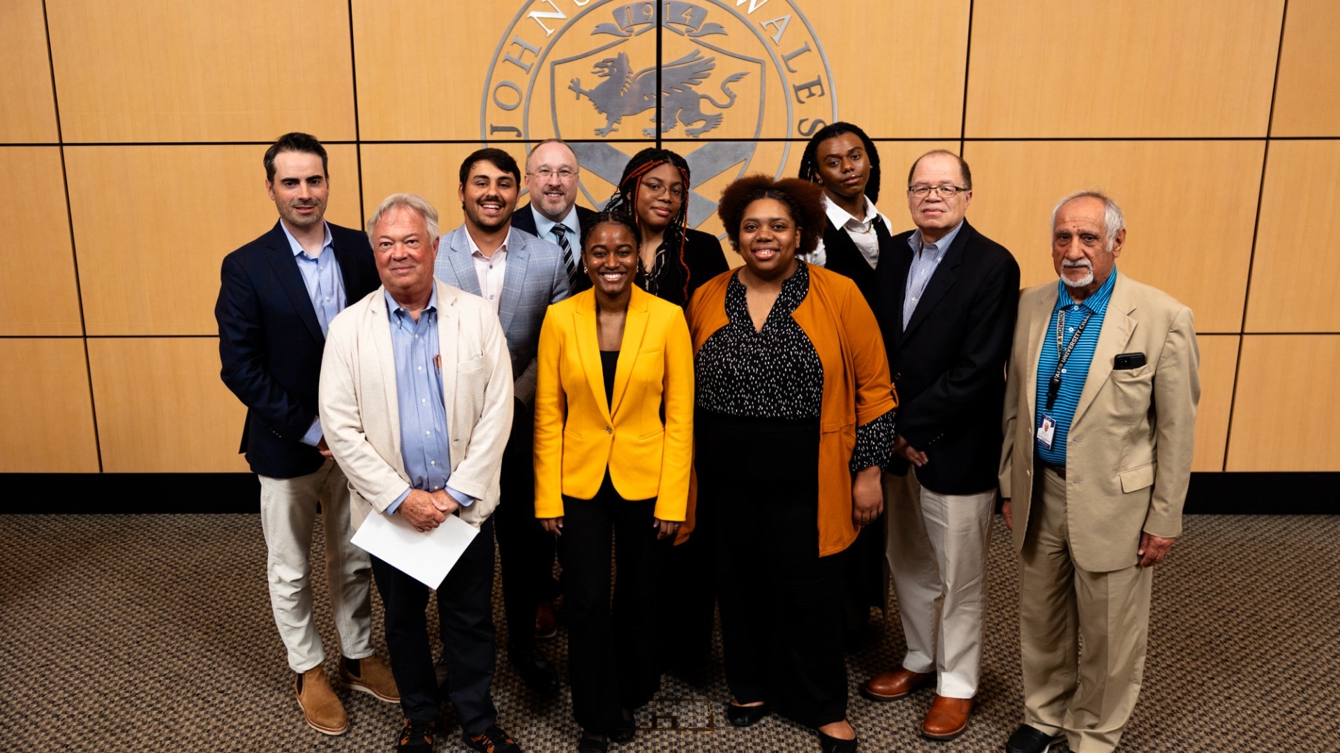 Student Entrepreneurs, Judges and faculty at Charlotte Sharkfest '25