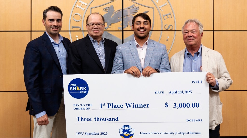 John Billinis ’26: Switchables, First Place and People's Choice Award