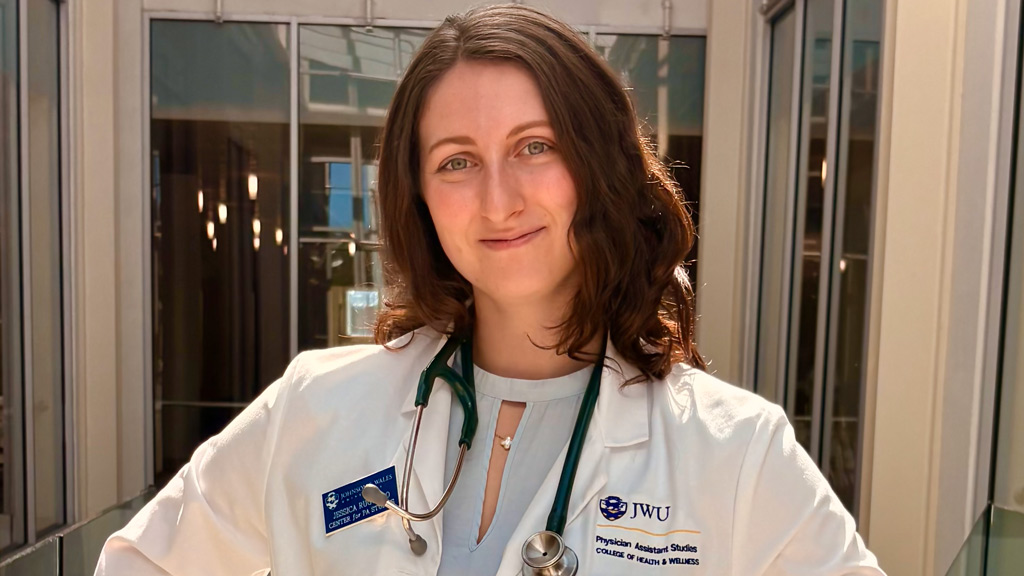 photo of PA student Jessica Ruggiero in lab coat