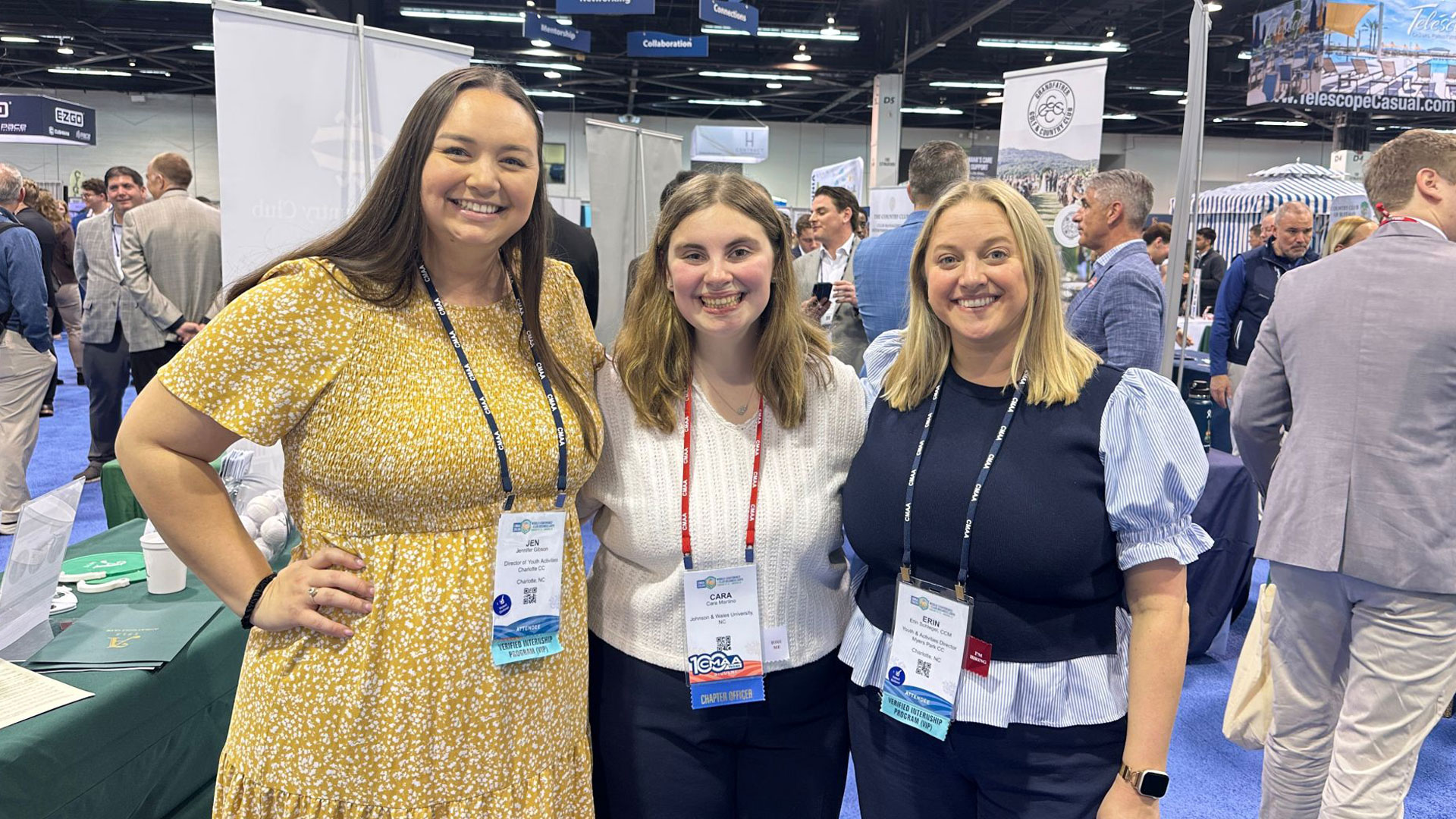 Students Ariana Adolph and Cara Martino at CMAA conference