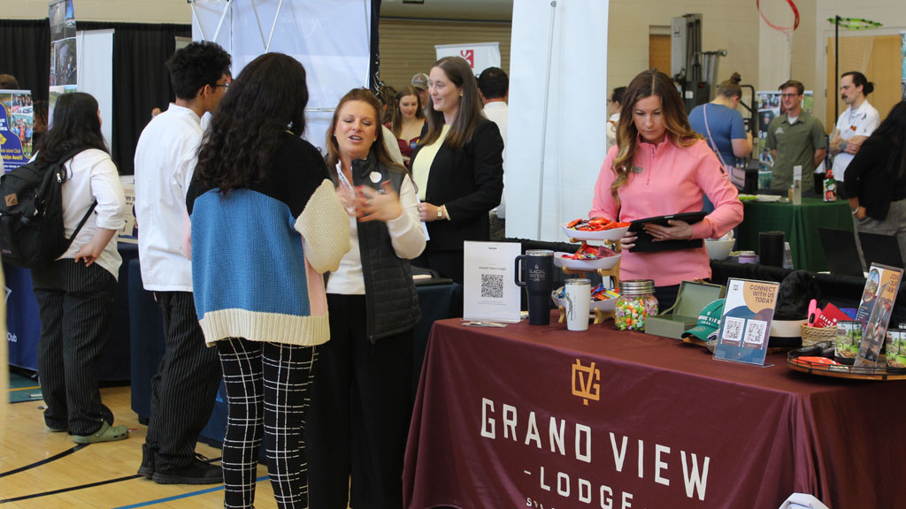 Photo of students and employers at the Spring Expo 2026 Career and Internship Fair