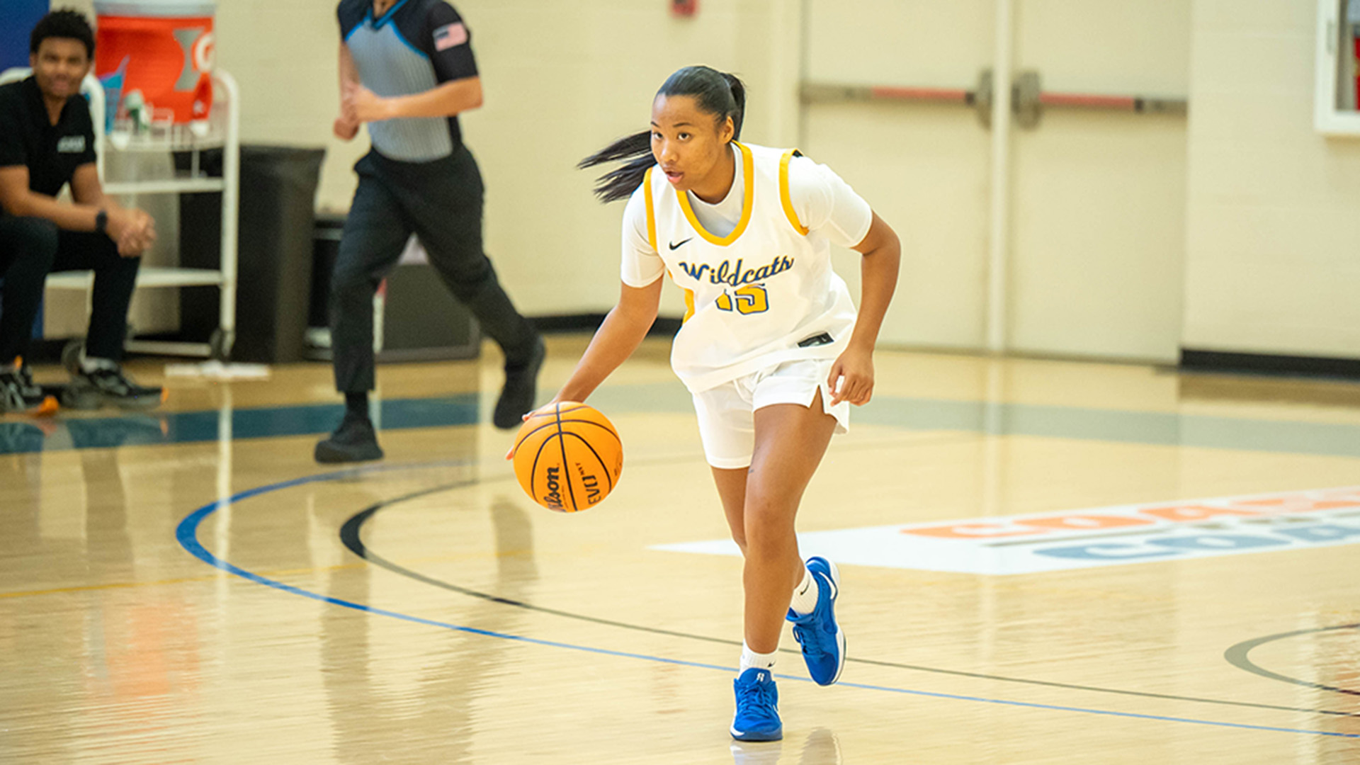 Sydney Wells Dribbling